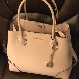 Michael Kors Mercer Medium Center-Zip Tote